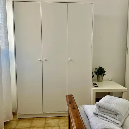 Apartament Tsimintia 25