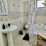 Tsimintia 25 Apartament
