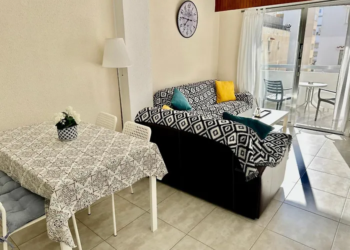 Tsimintia 25 * Ларнака