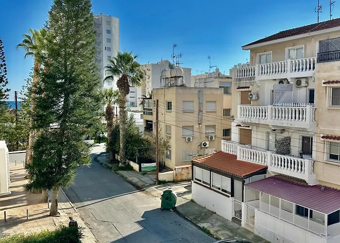 Apartament Tsimintia 25