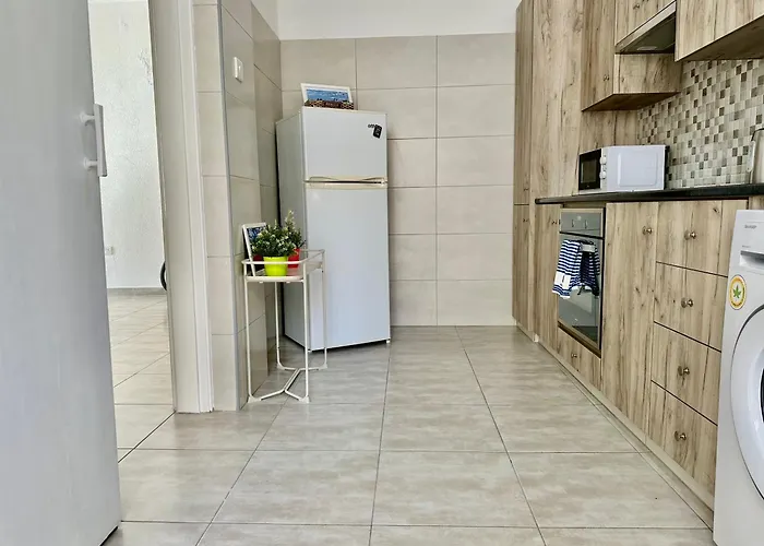 Tsimintia 25 Apartament *